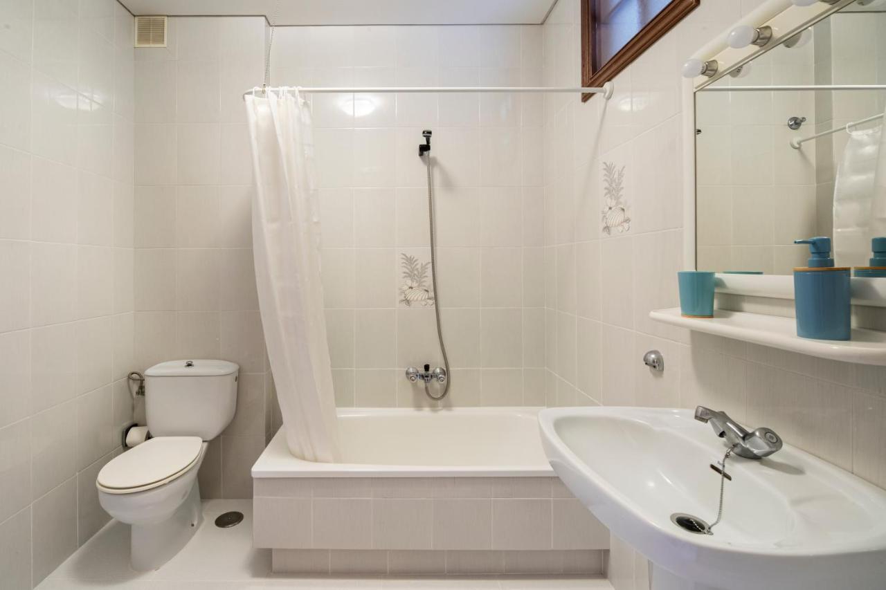 Apartamentos En Playa Canelas Портоново Экстерьер фото