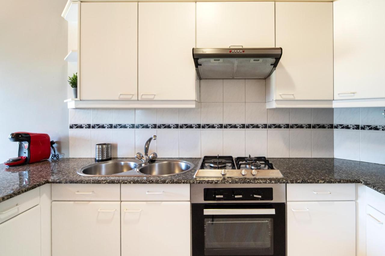 Apartamentos En Playa Canelas Портоново Экстерьер фото